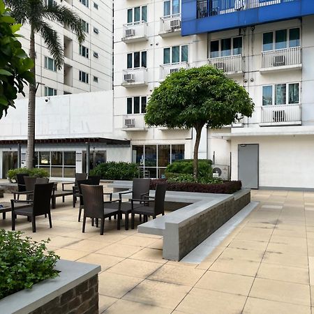 Azenith Staycation At Sea Residences Moa 帕赛 外观 照片